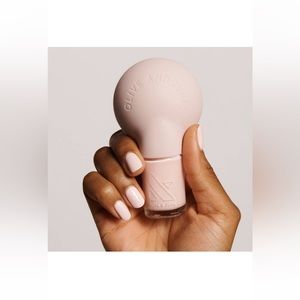 Olive & June The Poppy Manicure Tool